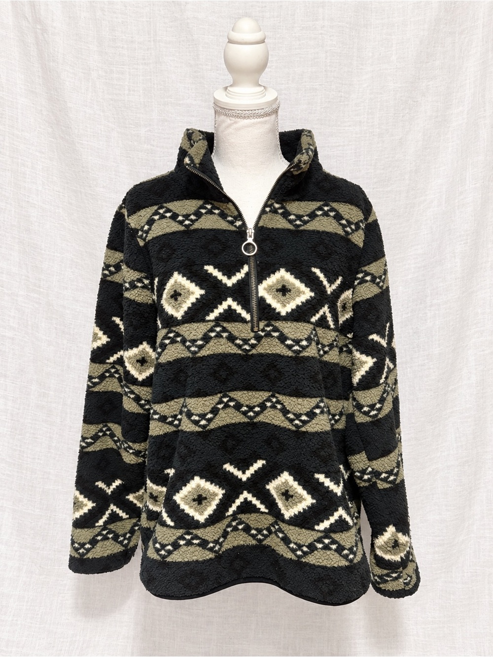 Como Blu Womenβs XL Southwestern Geometric Fleece Half Zip Pullover